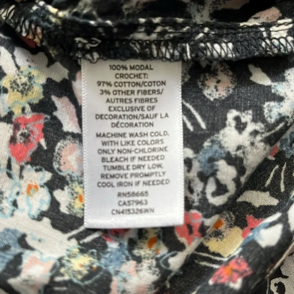 Caslon Long Sleeve Floral Blouse - Picture 9 of 9